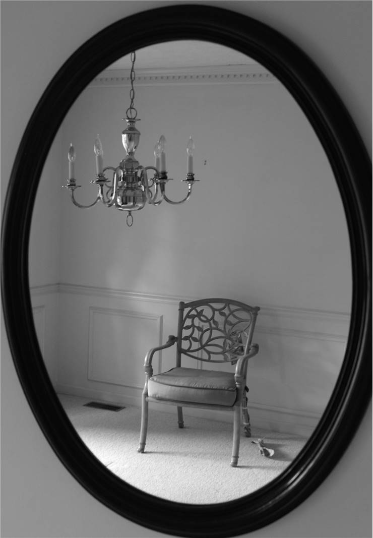 History of mirrors The earliest man made mirrors